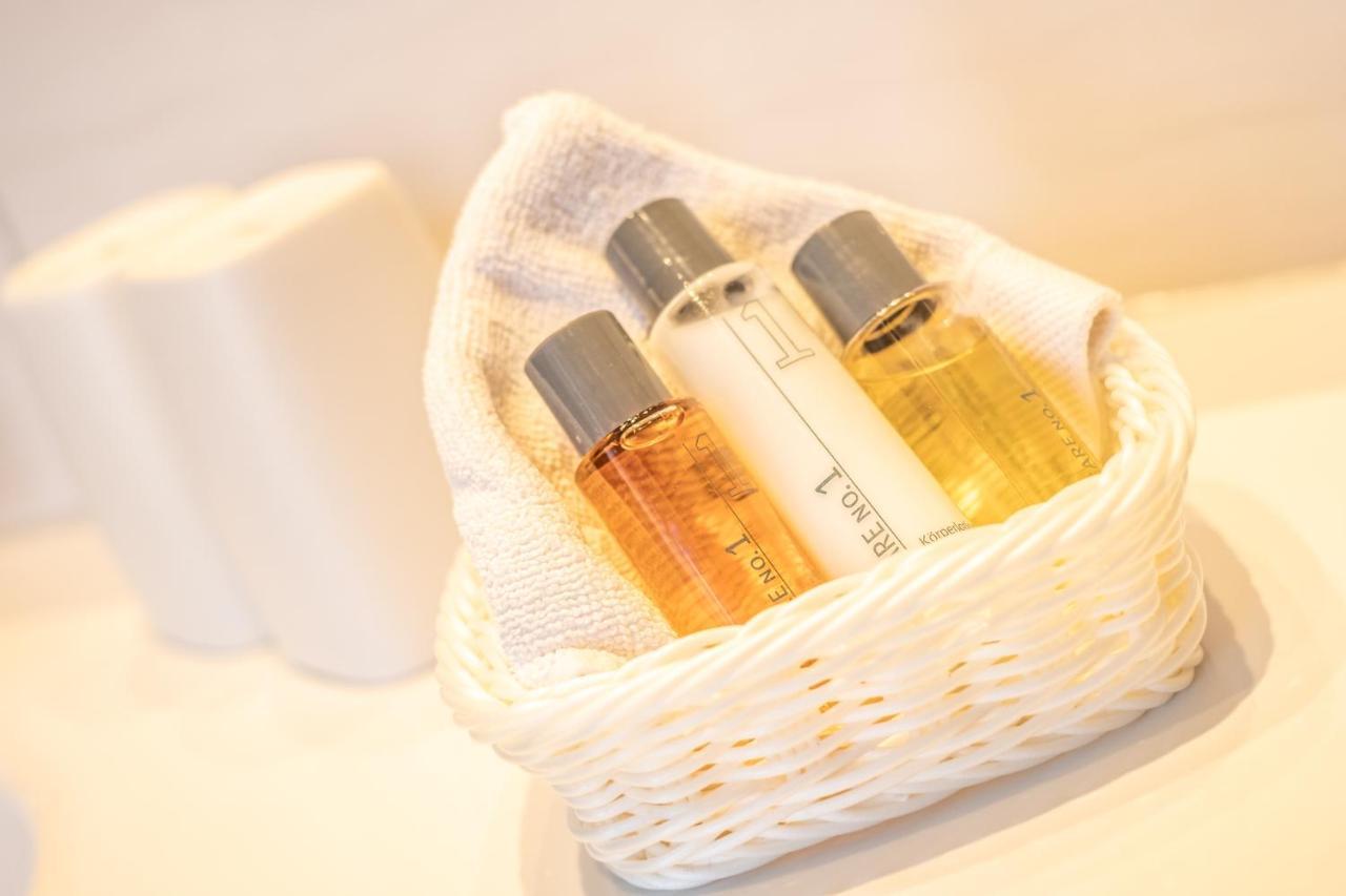 Boutique Hotel Angerer ムルナウ・アム・スタッフェルゼー エクステリア 写真